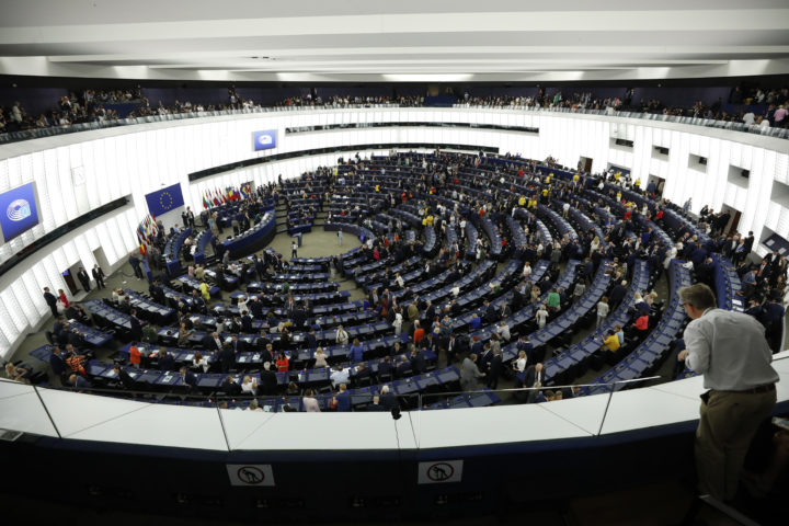 Európsky parlament schválil vyšetrovanie krajne pravicovej strany ESN