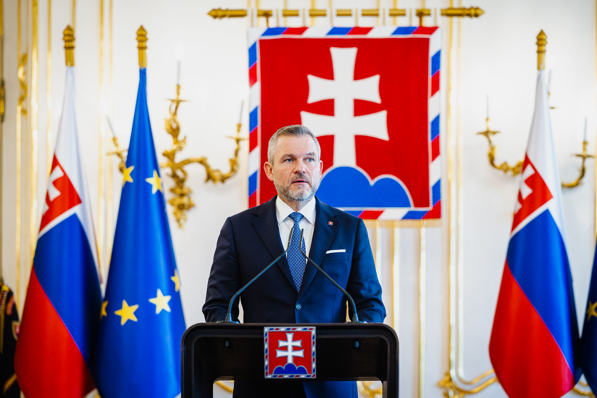 Prezident Pellegrini vyzval na účasť v komunálnych voľbách